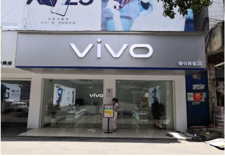 浦北}做一个门店面广告招牌需要多少钱？