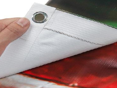 浦北喷绘和刀刮布的工艺区别。