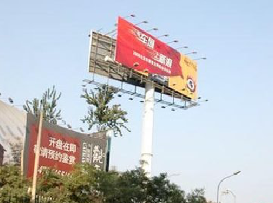 浦北户外广告怎么做才能让人一眼记住？